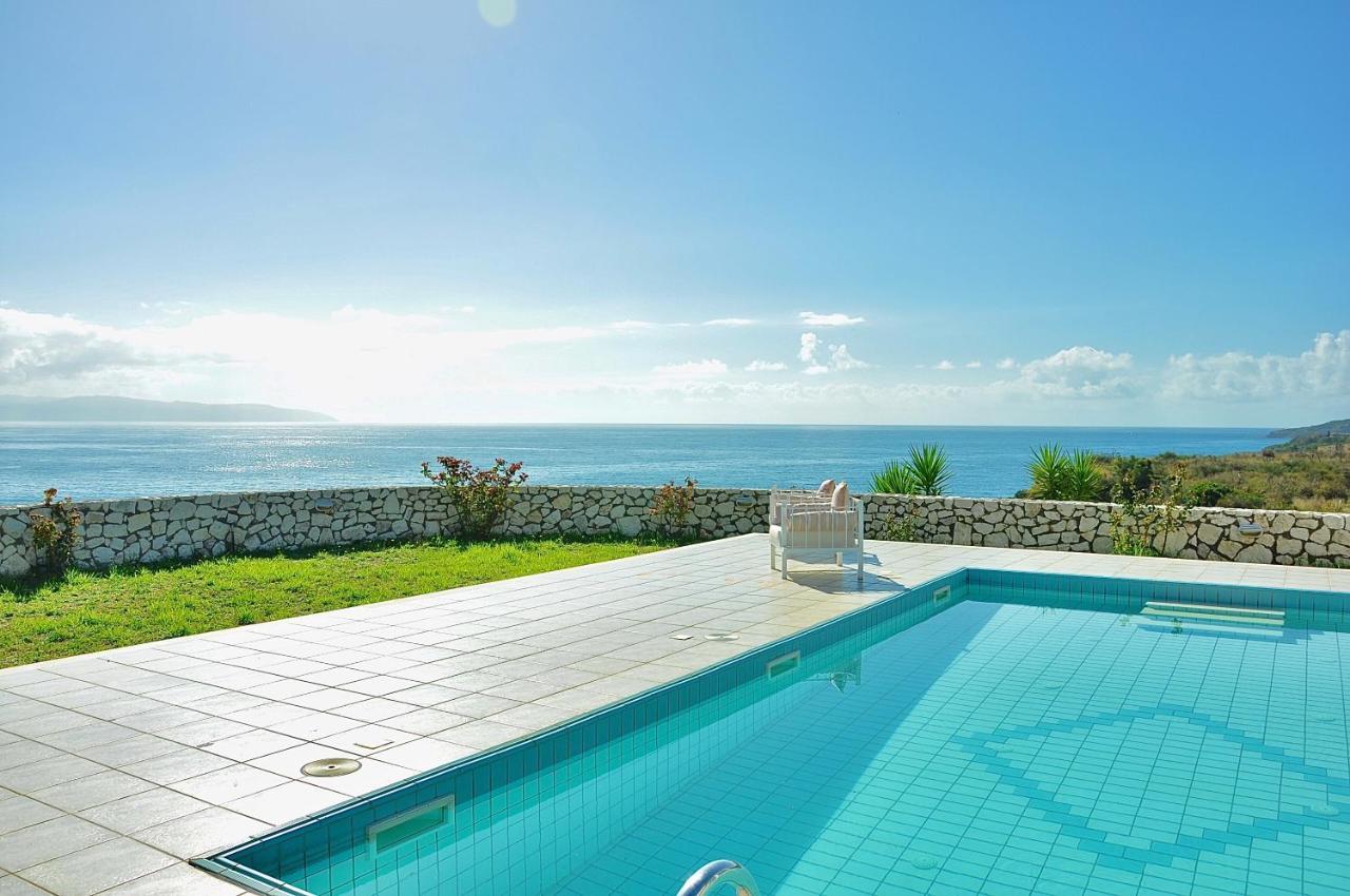 Seafront Villa Kefaloniaprivatevillas Muszáta Kültér fotó